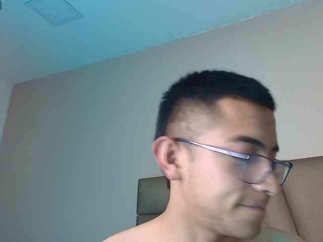 Crimsonsecretts webcam