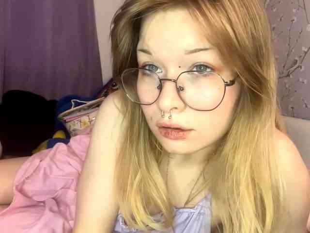 ShanelCampagnone webcam