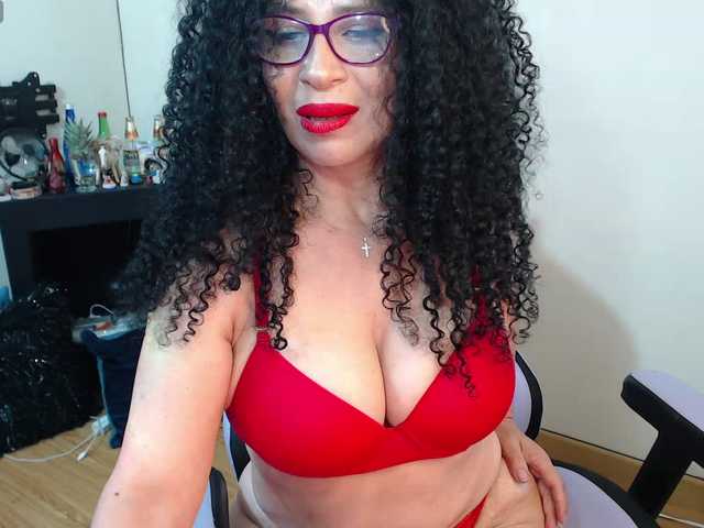 SalomeX's BongaCams show and profile