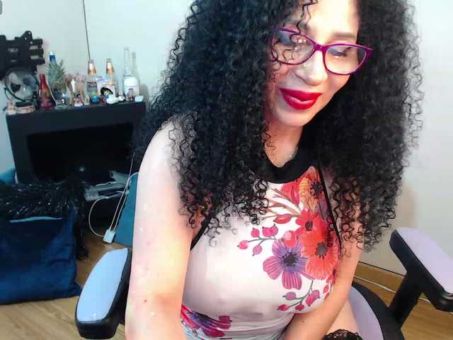 SalomeX's BongaCams show and profile