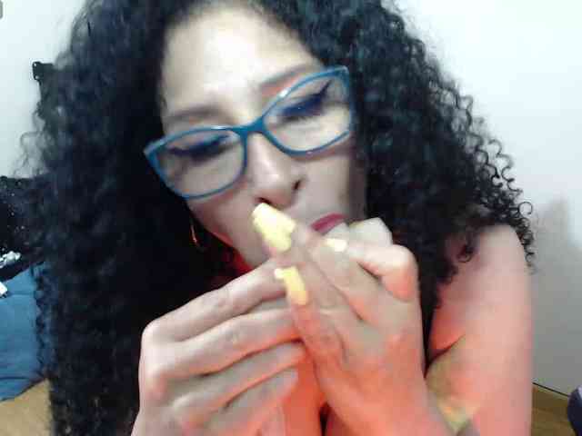 free adult chatroom SalomeX