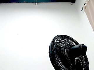 PetiteIvoryqueens Porn Show