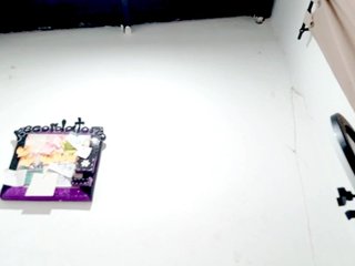 PetiteIvoryqueens Porn Show