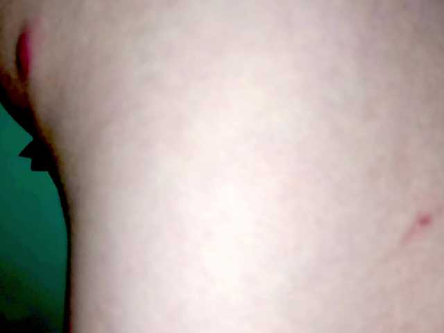 PetiteIvoryqueens's BongaCams show and profile