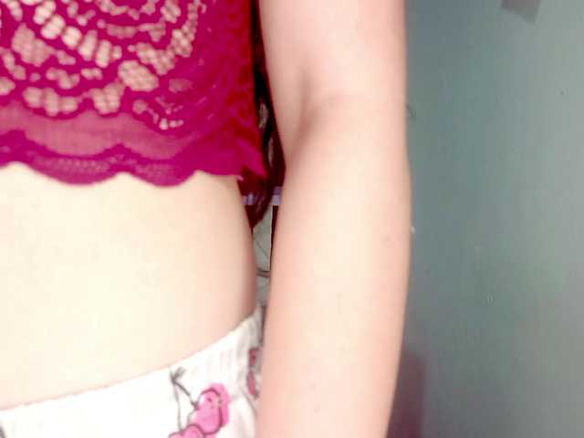 PetiteIvoryqueens's BongaCams show and profile