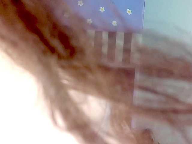 PetiteIvoryqueens's BongaCams show and profile