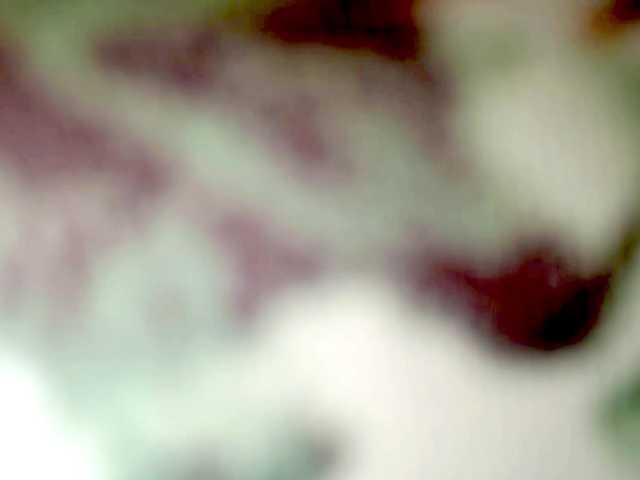 PetiteIvoryqueens's BongaCams show and profile