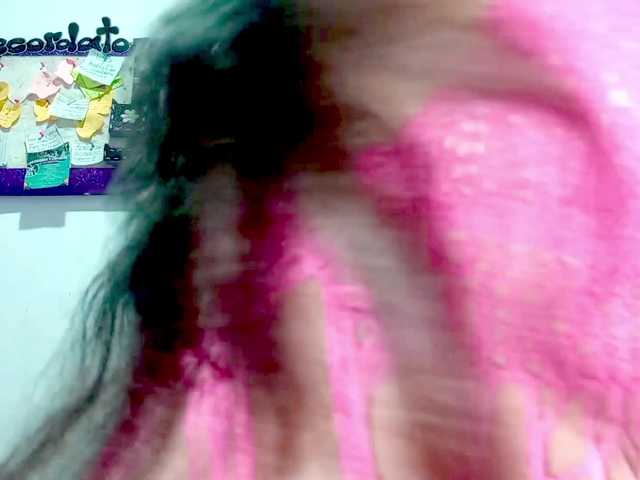 PetiteIvoryqueens's BongaCams show and profile