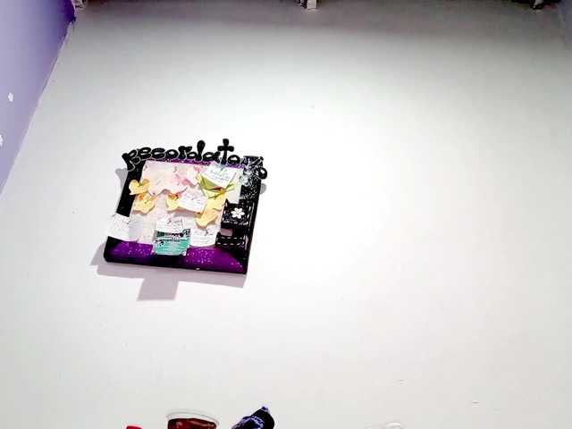 PetiteIvoryqueens's BongaCams show and profile