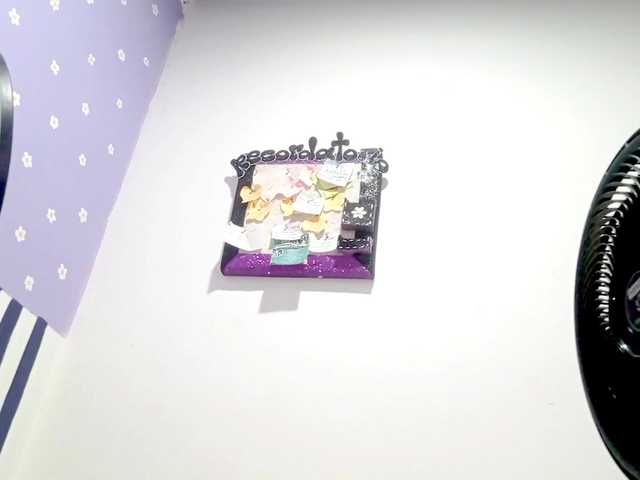 PetiteIvoryqueens's BongaCams show and profile