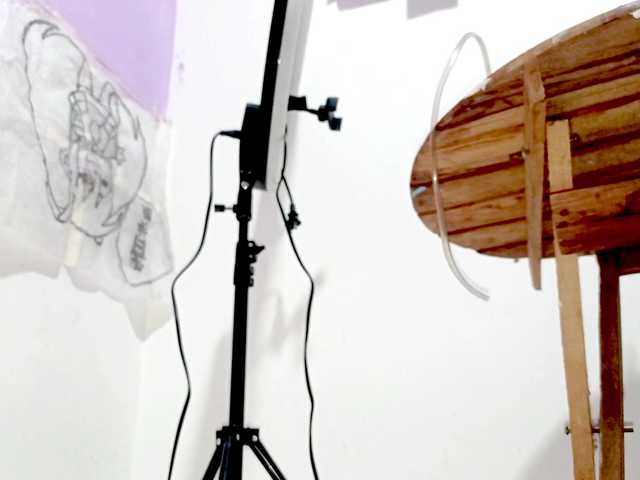 PetiteIvoryqueens's BongaCams show and profile