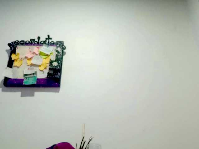 PetiteIvoryqueens free chat on liveonude