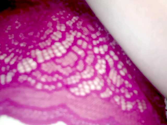 PetiteIvoryqueens's BongaCams show and profile