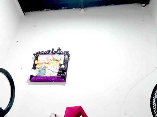 PetiteIvoryqueens PetiteIvoryqueens