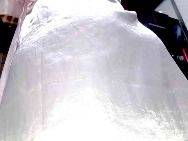 PetiteIvoryqueens webcam