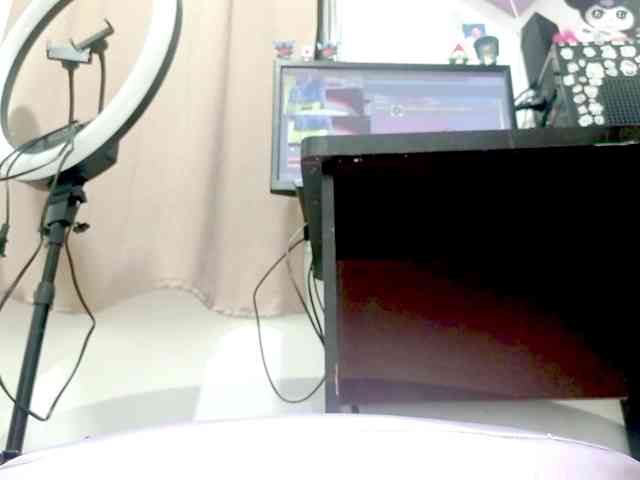 PetiteIvoryqueens PetiteIvoryqueens