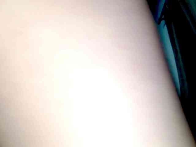 PetiteIvoryqueens webcam