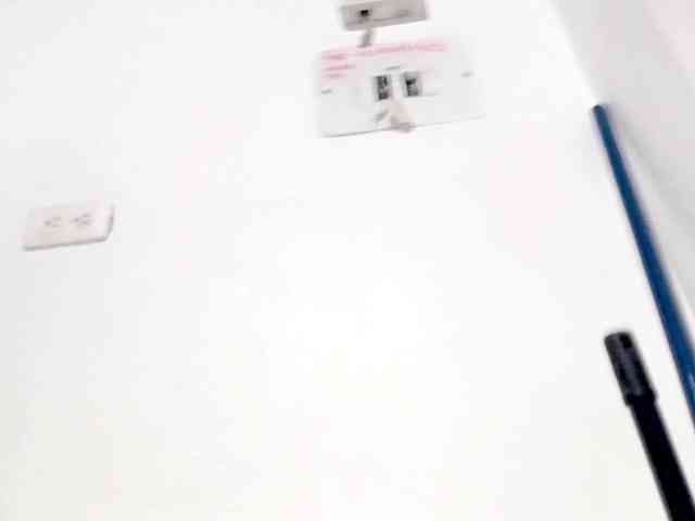 PetiteIvoryqueens webcam