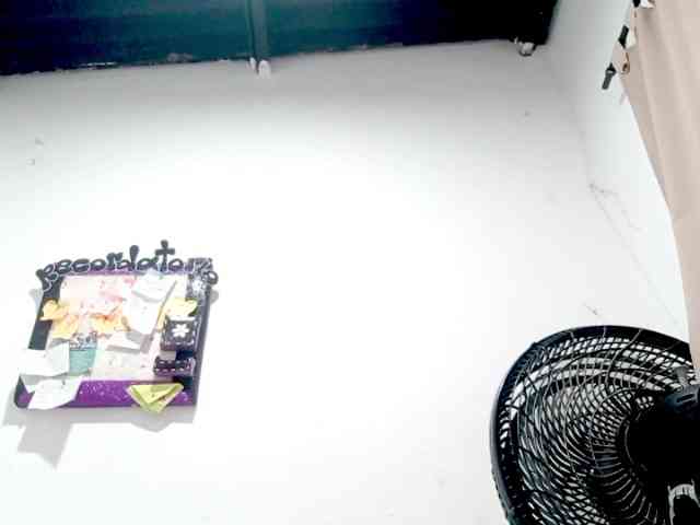 PetiteIvoryqueens PetiteIvoryqueens