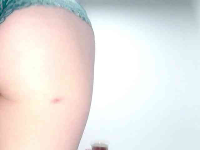 PetiteIvoryqueens PetiteIvoryqueens