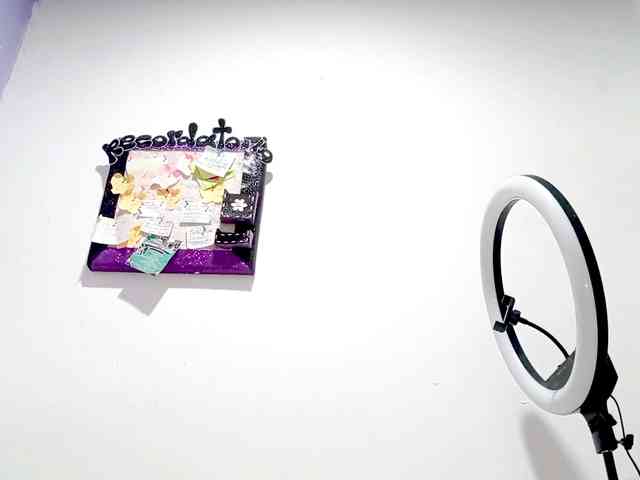 PetiteIvoryqueens webcam