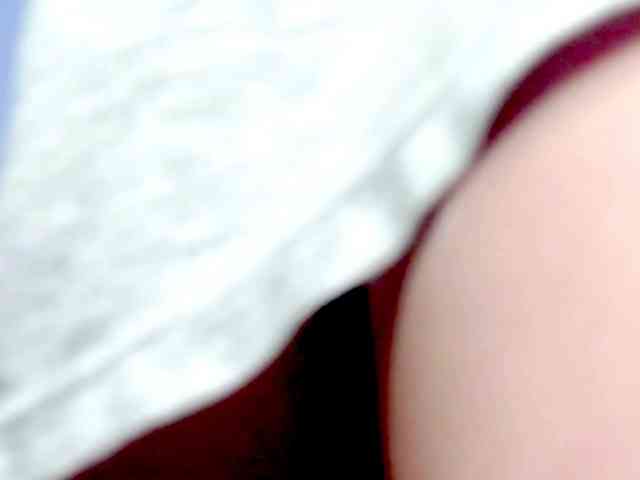 PetiteIvoryqueens webcam