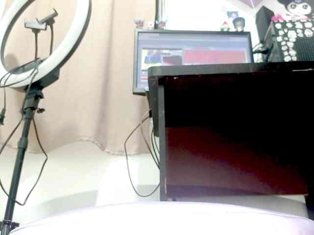 PetiteIvoryqueens PetiteIvoryqueens