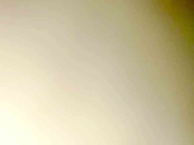 PetiteIvoryqueens webcam