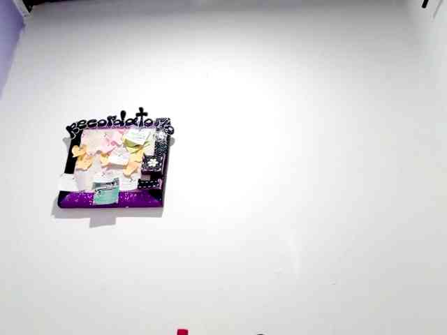 PetiteIvoryqueens webcam