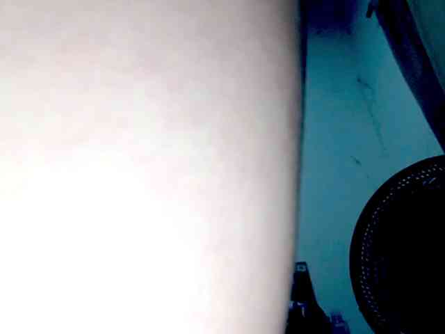 PetiteIvoryqueens webcam