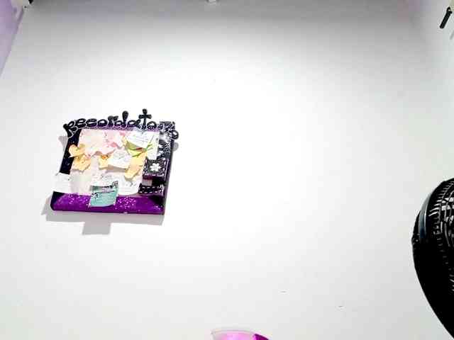 PetiteIvoryqueens webcam