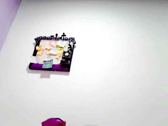 PetiteIvoryqueens webcam