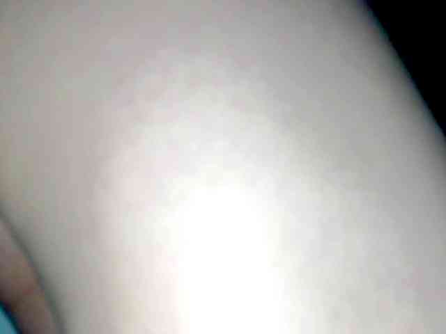 PetiteIvoryqueens webcam