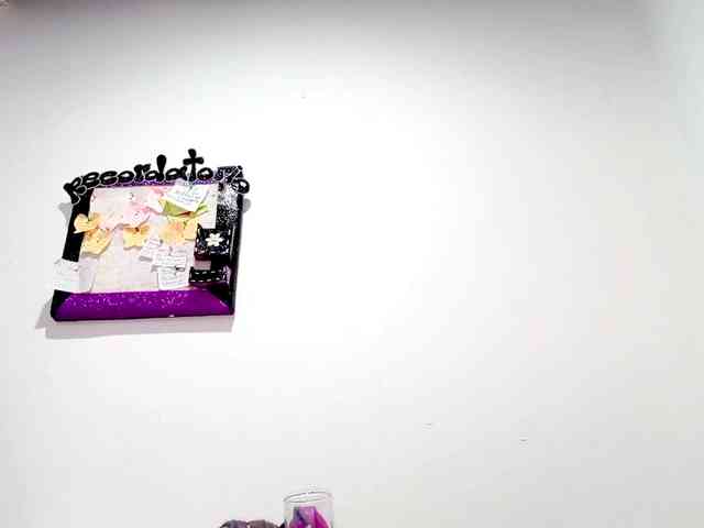 PetiteIvoryqueens webcam