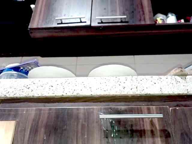 PetiteIvoryqueens webcam