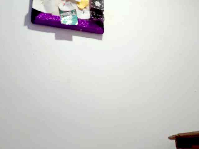 PetiteIvoryqueens webcam