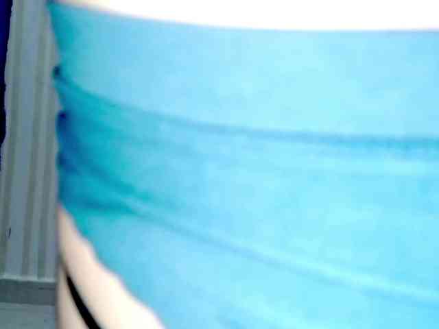 PetiteIvoryqueens webcam