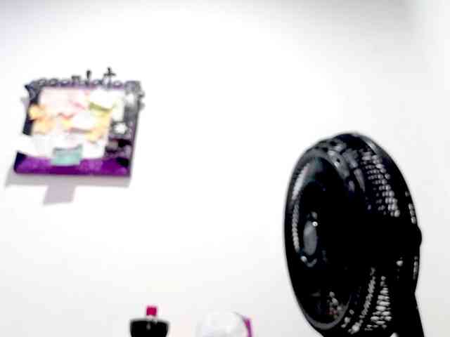 PetiteIvoryqueens webcam