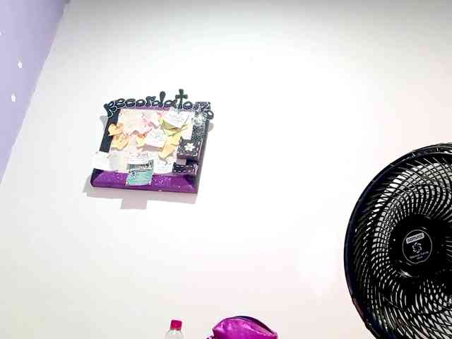 PetiteIvoryqueens webcam