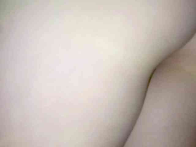 PetiteIvoryqueens webcam