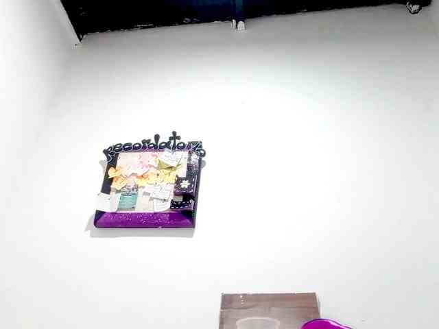 PetiteIvoryqueens webcam