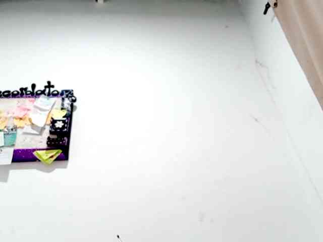 PetiteIvoryqueens PetiteIvoryqueens