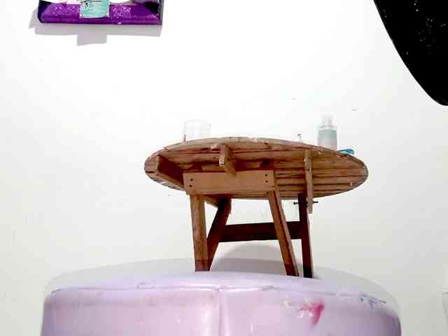 PetiteIvoryqueens webcam