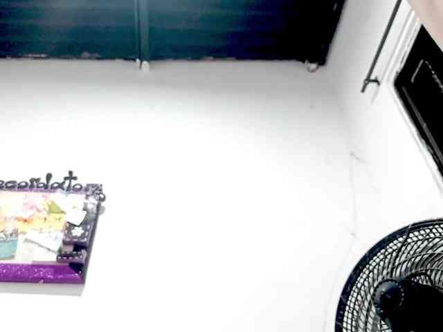 PetiteIvoryqueens PetiteIvoryqueens