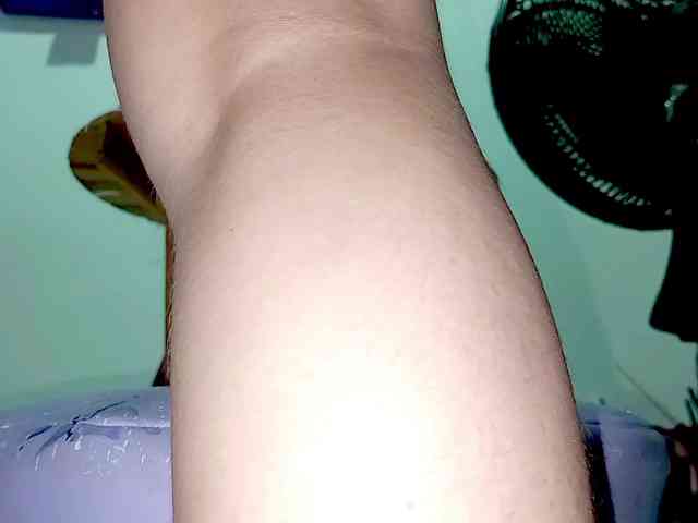 PetiteIvoryqueens webcam