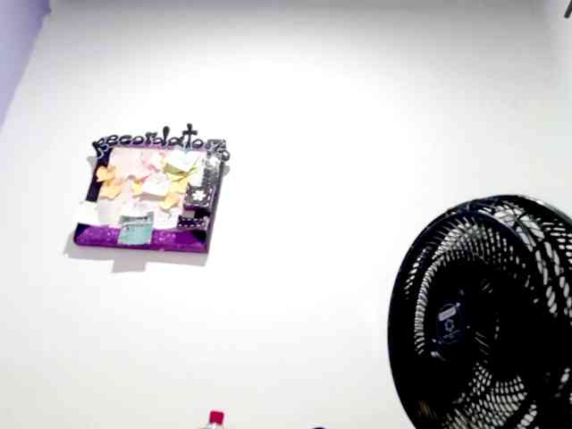 PetiteIvoryqueens webcam