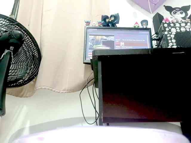 PetiteIvoryqueens PetiteIvoryqueens