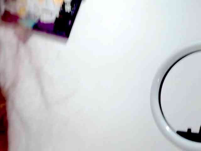 PetiteIvoryqueens webcam