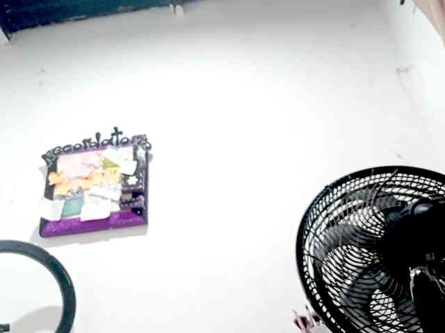 PetiteIvoryqueen... Live Webcam on {site_name}