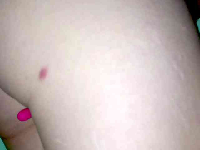 PetiteIvoryqueens webcam